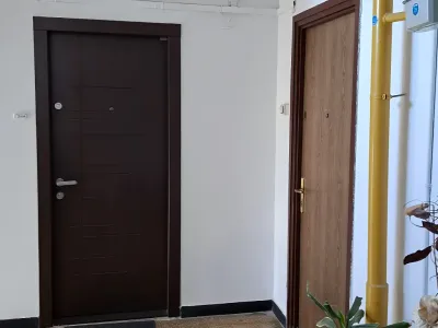 hol interior apartament vanzare cumparare Sector 3 București
